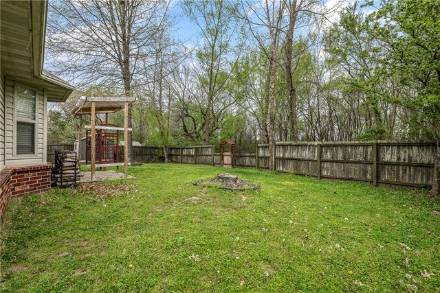 3529 Marsh Street, Fayetteville, AR 72704