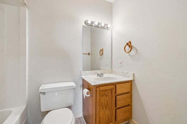 105 Tommy Dr, Columbia, TN 38401