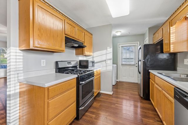 105 Tommy Dr, Columbia, TN 38401