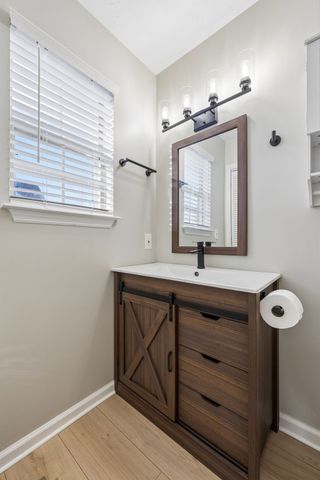 105 Tommy Dr, Columbia, TN 38401