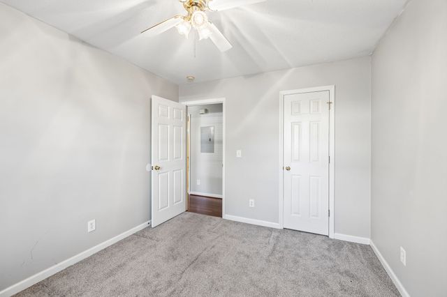 105 Tommy Dr, Columbia, TN 38401