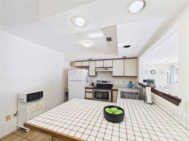 649 Benedictine Terrace, Sebastian, FL 32958