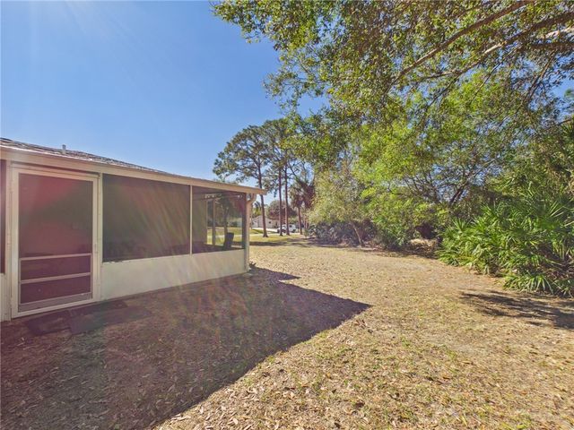 649 Benedictine Terrace, Sebastian, FL 32958