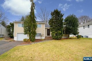 16-26 Alden Terrace, Fair Lawn, NJ 07410