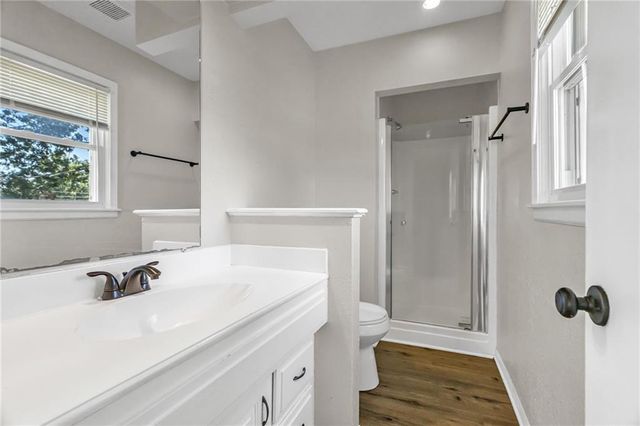 1101 S 19th Street, Blue Springs, MO 64015