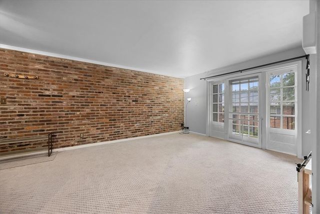 920 Margarite Drive D, Scott Twp, PA 15216