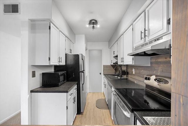 920 Margarite Drive D, Scott Twp, PA 15216