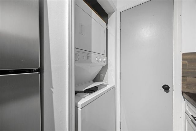 920 Margarite Drive D, Scott Twp, PA 15216