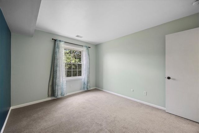 920 Margarite Drive D, Scott Twp, PA 15216