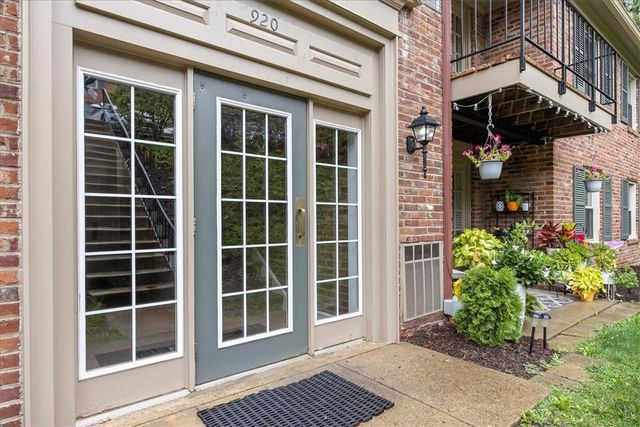 920 Margarite Drive D, Scott Twp, PA 15216