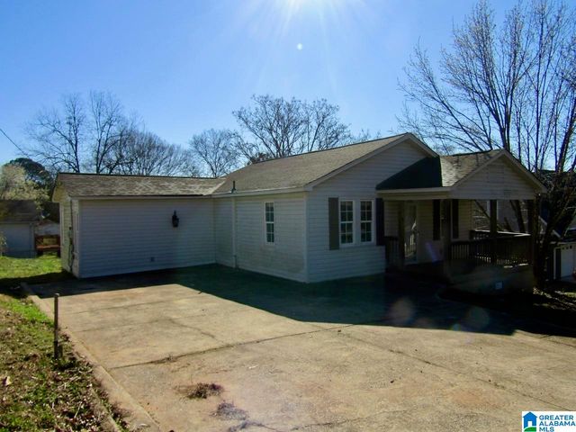 296 POPLAR STREET, West Blocton, AL 35184
