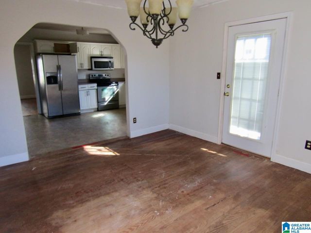 296 POPLAR STREET, West Blocton, AL 35184