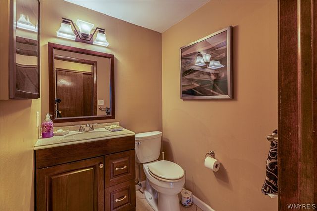 124 Harrogate, Amherst, NY 14221