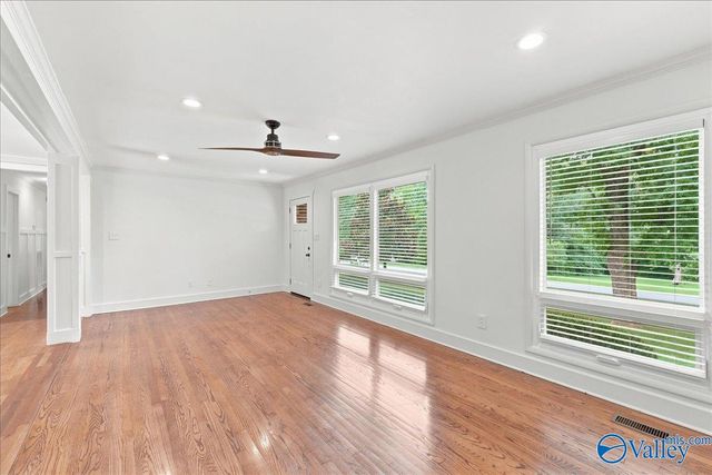 9011 Valley View Drive SE, Huntsville, AL 35802