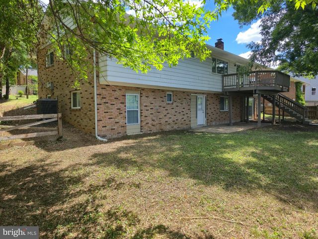 6318 BARRS LN, Lanham, MD 20706