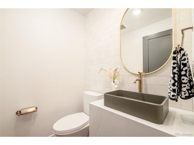 4535 Utica St, Denver, CO 80212