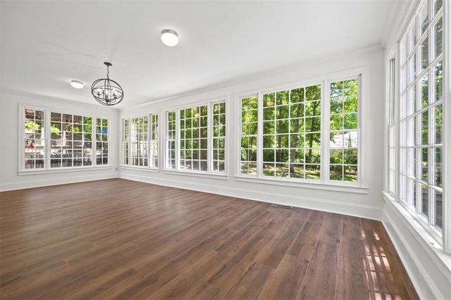 2120 Skyland Cove Lane, Snellville, GA 30078