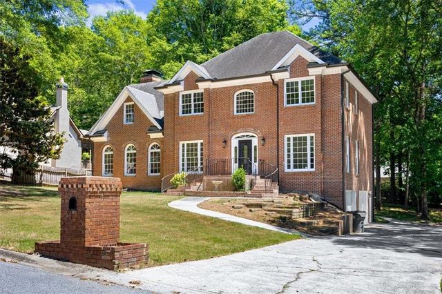 2120 Skyland Cove Lane, Snellville, GA 30078