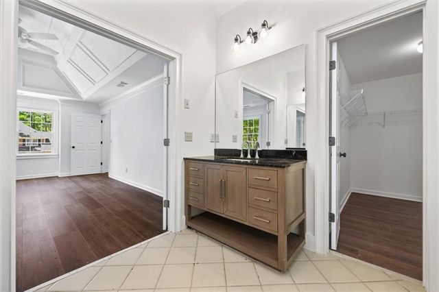 2120 Skyland Cove Lane, Snellville, GA 30078