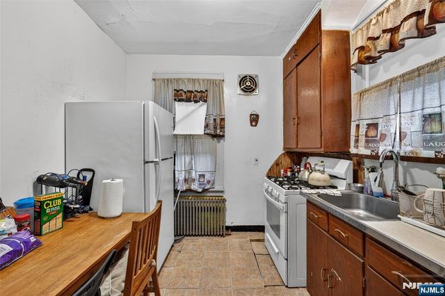 501 32nd Street, Paterson, NJ 07504