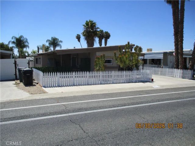 771 S Palm, Hemet, CA 92543