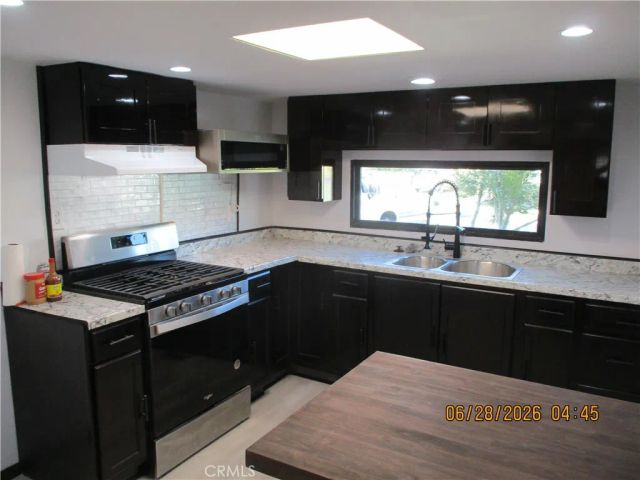 771 S Palm, Hemet, CA 92543
