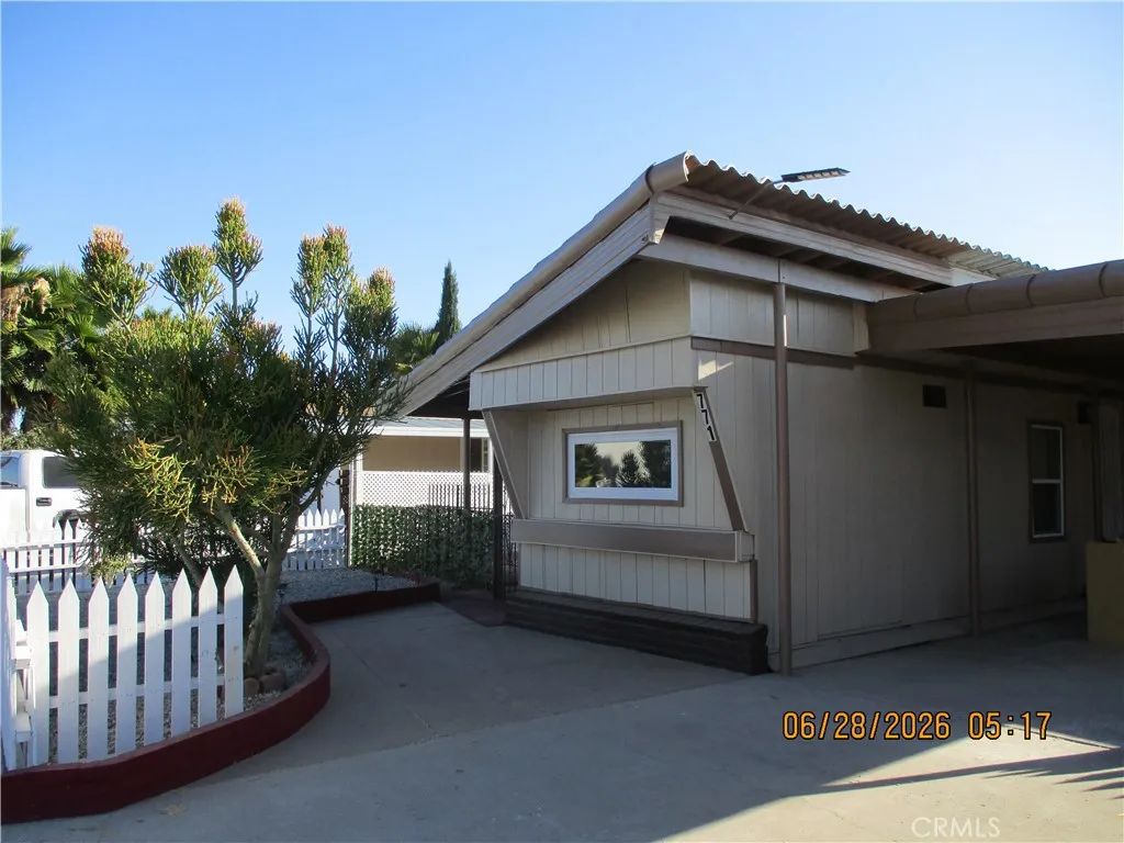 771 S Palm, Hemet, CA 92543