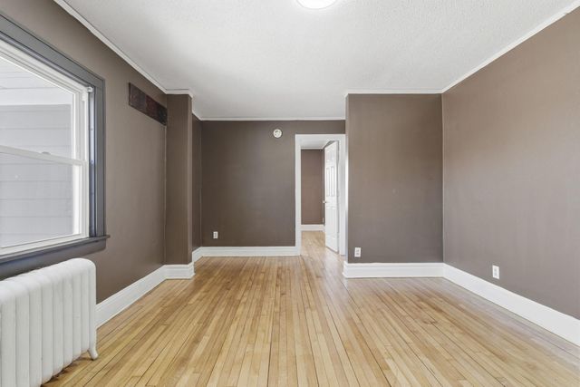 758 Reaney Avenue, Saint Paul, MN 55106