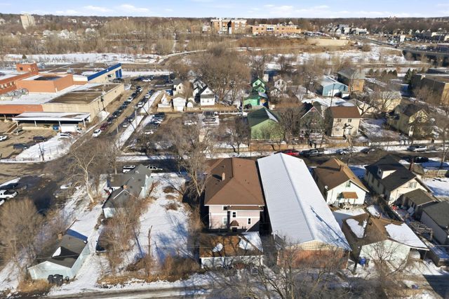 758 Reaney Avenue, Saint Paul, MN 55106