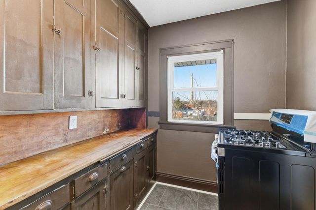 758 Reaney Avenue, Saint Paul, MN 55106