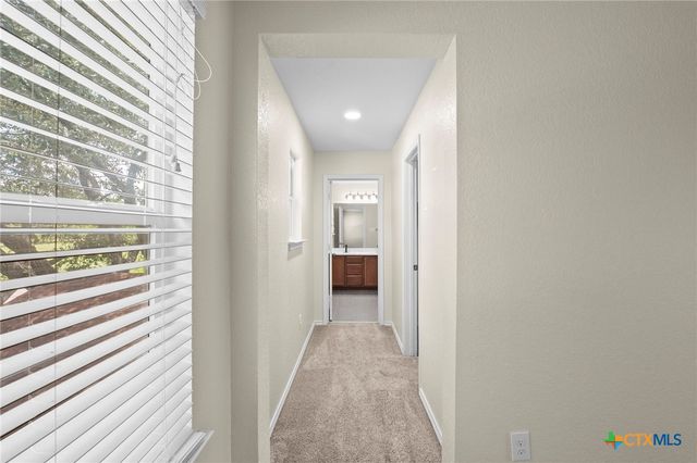 220 Hinge Creek, Cibolo, TX 78108