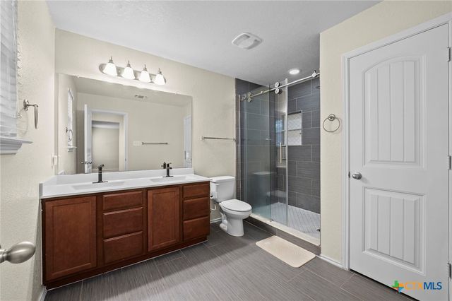220 Hinge Creek, Cibolo, TX 78108