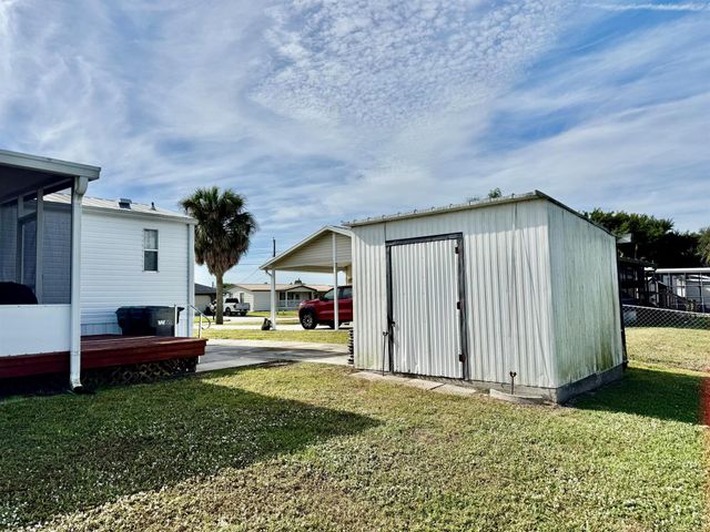 2305 SE 31st Street, Okeechobee, FL 34974