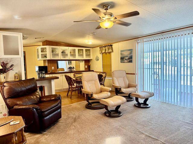 2305 SE 31st Street, Okeechobee, FL 34974