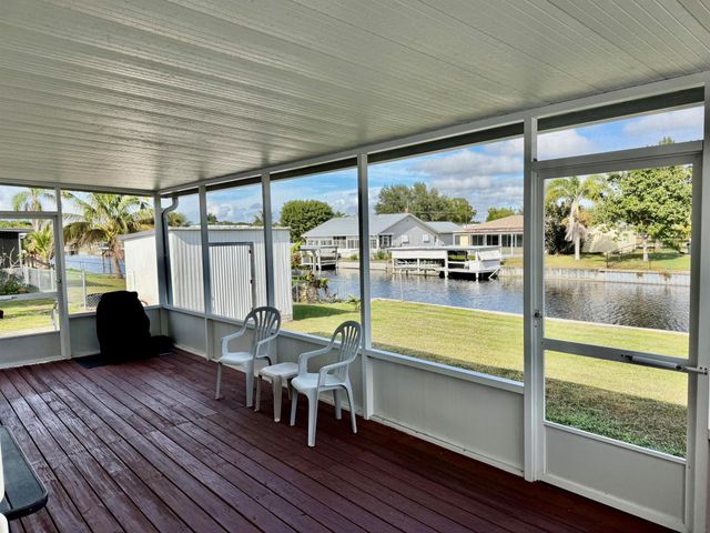 2305 SE 31st Street, Okeechobee, FL 34974