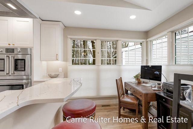 16919 Landing Lane, Ferrysburg City, MI 49456