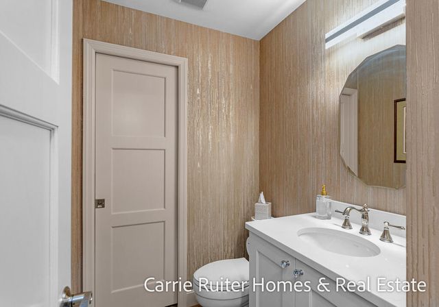 16919 Landing Lane, Ferrysburg City, MI 49456