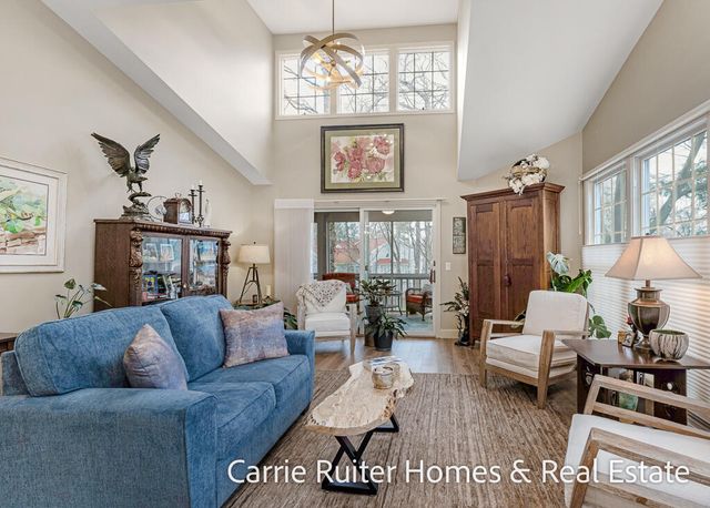 16919 Landing Lane, Ferrysburg City, MI 49456