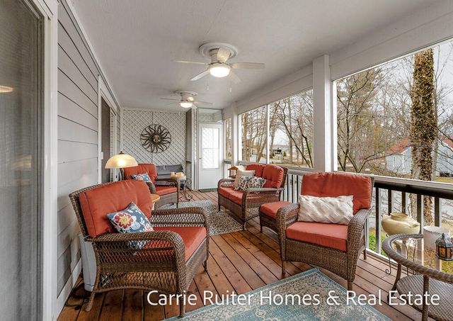 16919 Landing Lane, Ferrysburg City, MI 49456