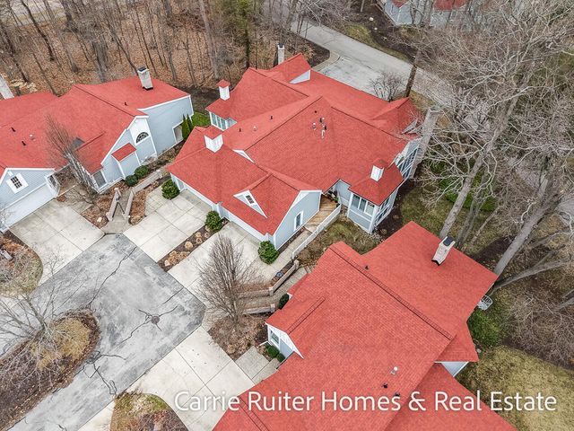 16919 Landing Lane, Ferrysburg City, MI 49456