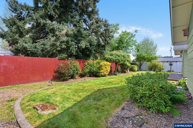 645 35th Av SE, Albany, OR 97322