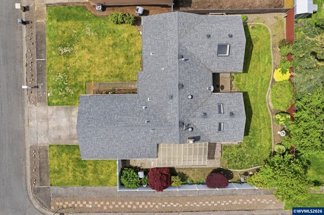 645 35th Av SE, Albany, OR 97322