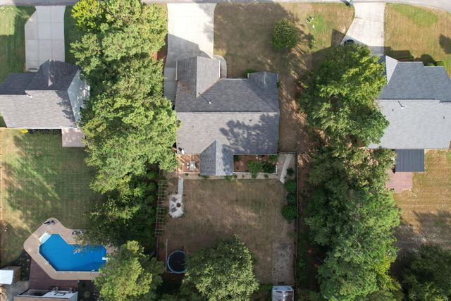 355 Foxchase Circle, North Augusta, SC 29860