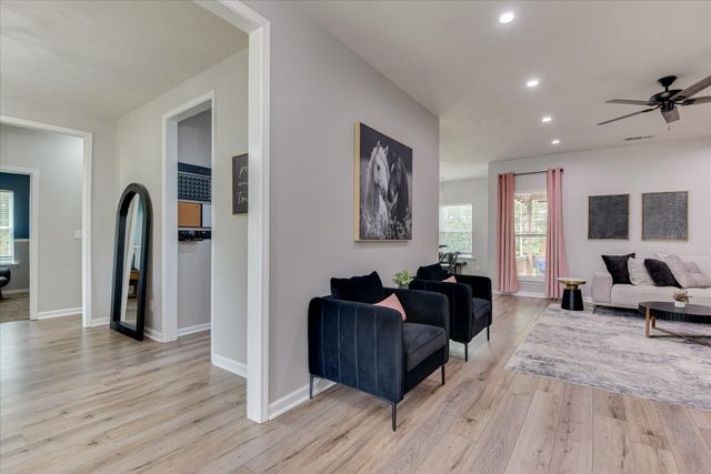 355 Foxchase Circle, North Augusta, SC 29860