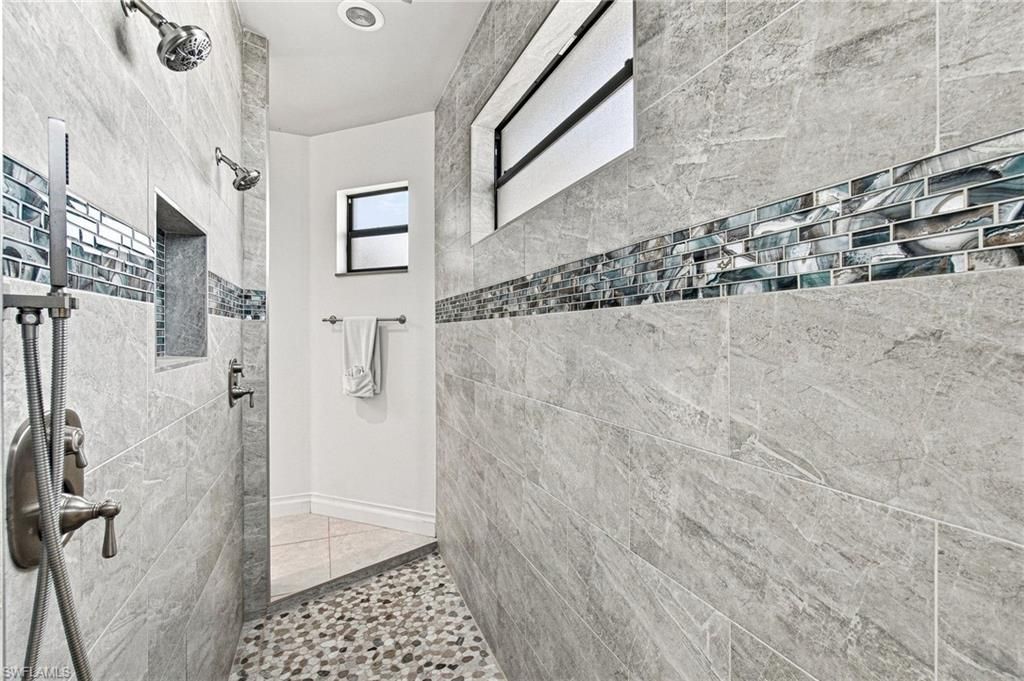 Image 31 of property listing at 2229 17th PL, Cape Coral, FL 33991