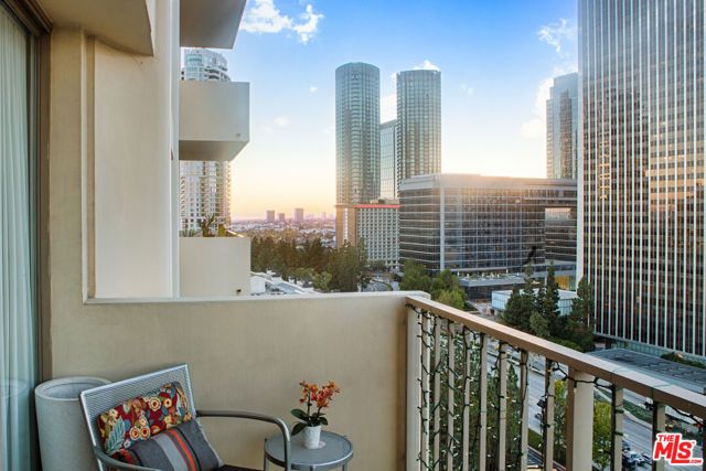 2170 Century Park East 1804, Los Angeles, CA 90067
