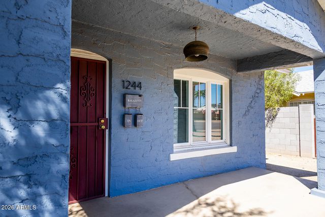 1244 E PALM Lane, Phoenix, AZ 85006