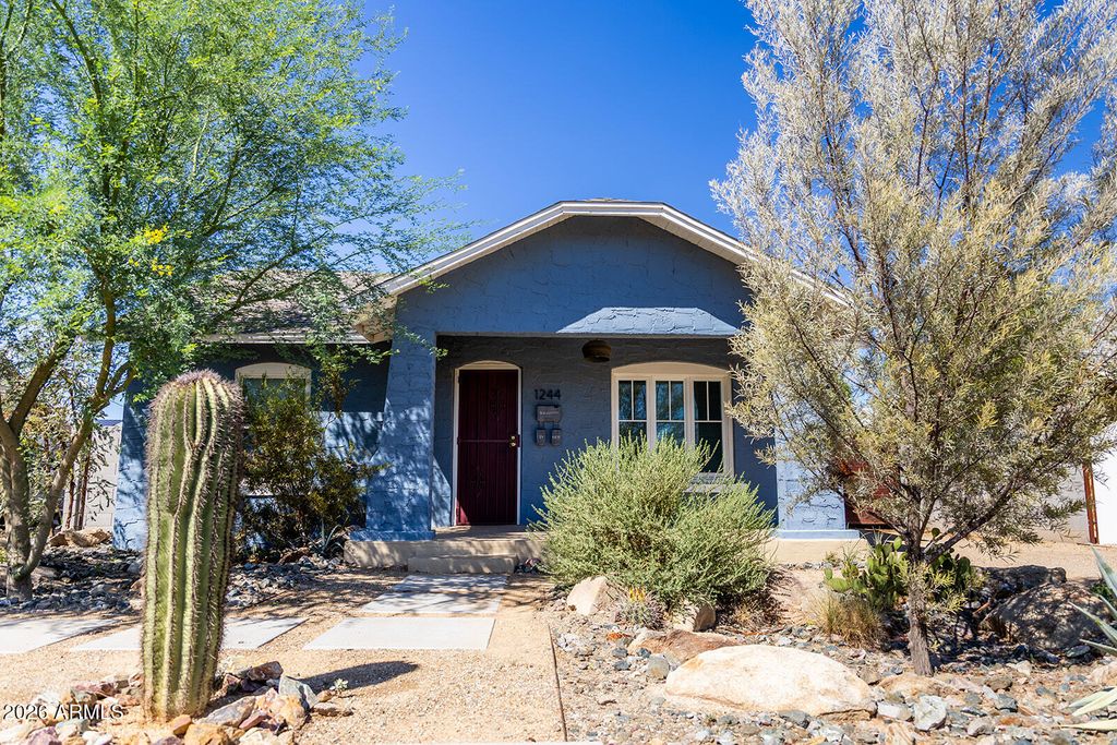1244 E PALM Lane, Phoenix, AZ 85006