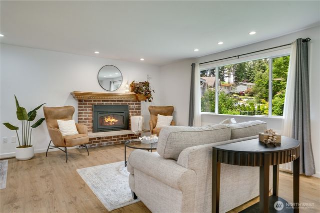 19026 63rd Street E, Lake Tapps, WA 98391