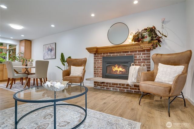 19026 63rd Street E, Lake Tapps, WA 98391